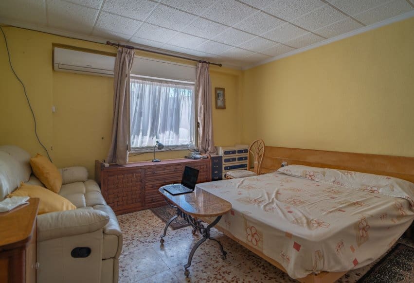 4 makuuhuone Kattohuoneisto myytävänä paikassa Torrevieja mukana 
autotalli - 199 900 € (Ref: 10073380)