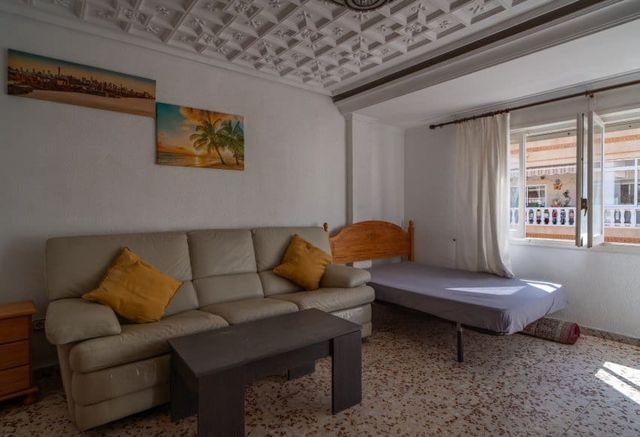 4 camera da letto Attico in vendita in Centro, Torrevieja con garage - 189.900 € (Rif: 10073380)