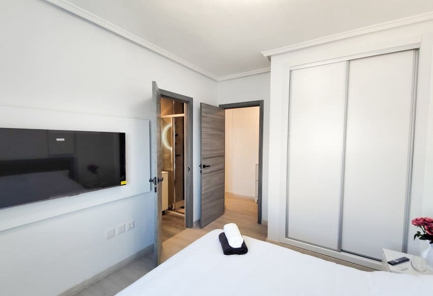 3 Zimmer Strandapartment zu verkaufen in Torrevieja - 185.500 € (Ref: 10073382)