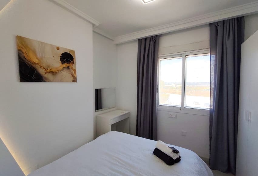 3 Zimmer Strandapartment zu verkaufen in Torrevieja - 185.500 € (Ref: 10073382)