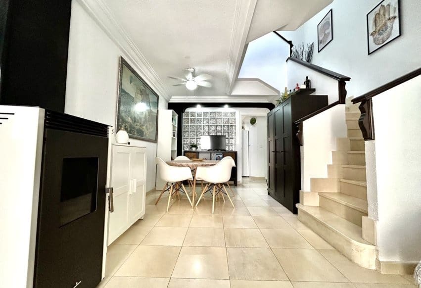 4 soveværelse Byhus til salg i Formentera del Segura med swimmingpool - € 230.000 (Ref: 10074896)