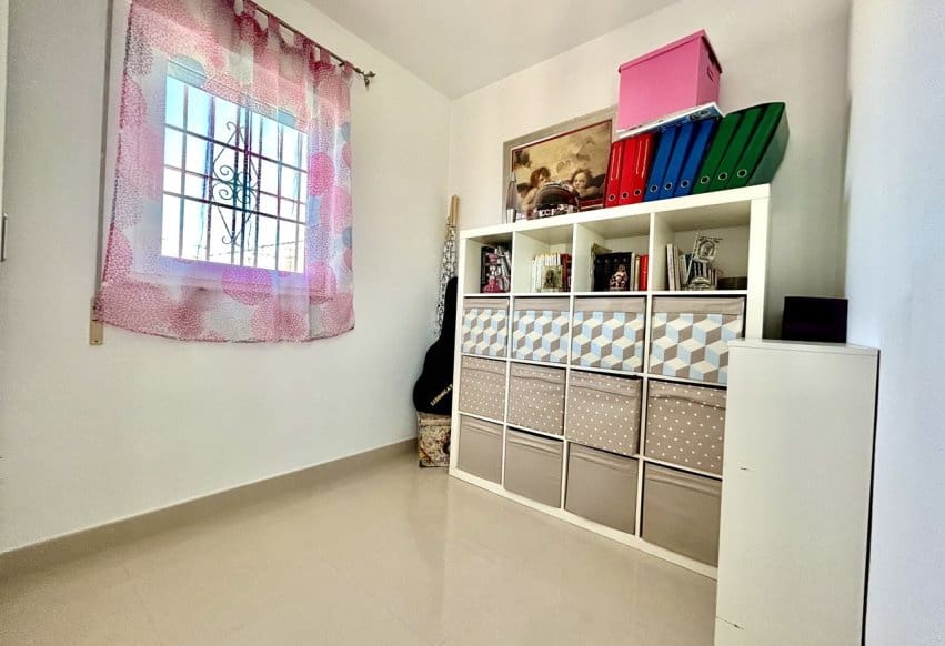 4 soveværelse Byhus til salg i Formentera del Segura med swimmingpool - € 230.000 (Ref: 10074896)