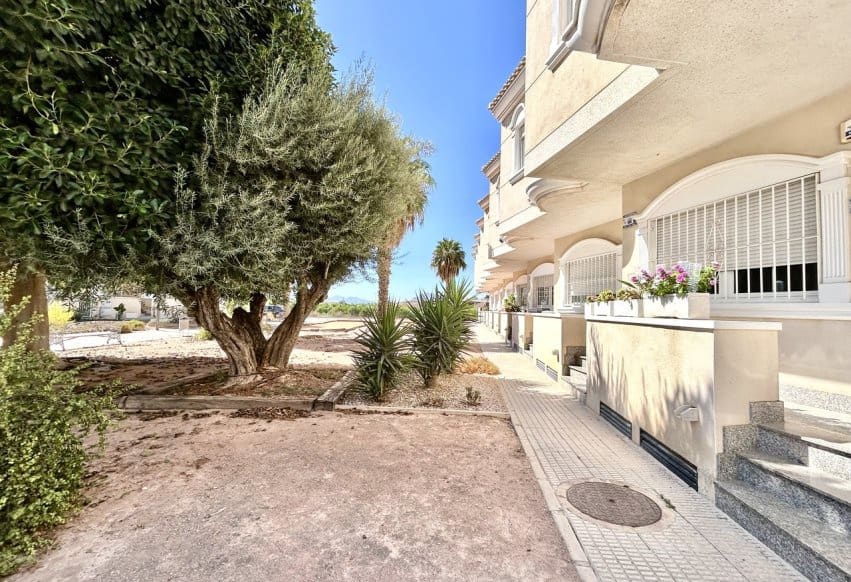 4 soveværelse Byhus til salg i Formentera del Segura med swimmingpool - € 230.000 (Ref: 10074896)