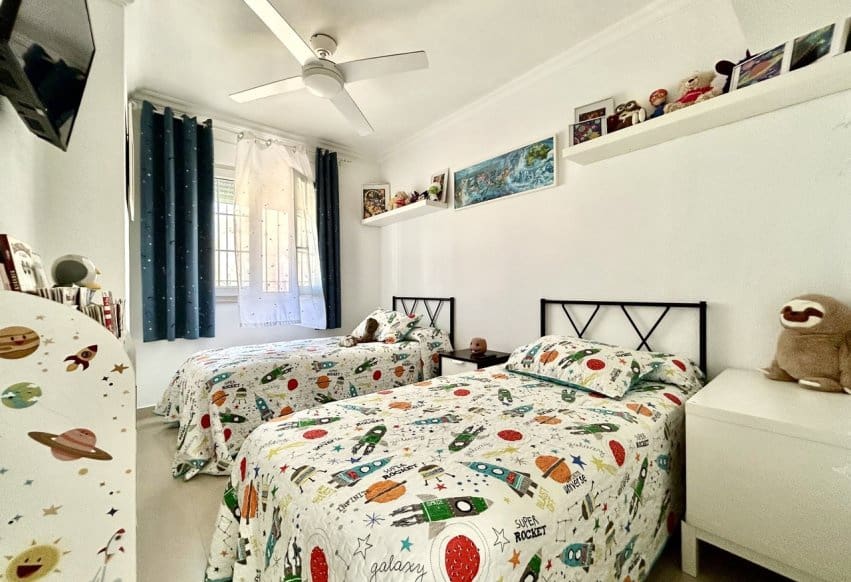 4 soveværelse Byhus til salg i Formentera del Segura med swimmingpool - € 230.000 (Ref: 10074896)