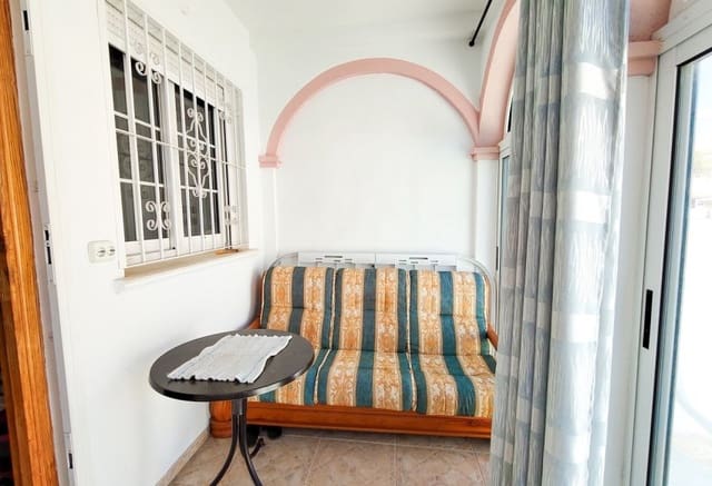 Casa de 2 habitaciones en Playa Flamenca, Orihuela en venta con piscina - 229.900 € (Ref: 10074897)