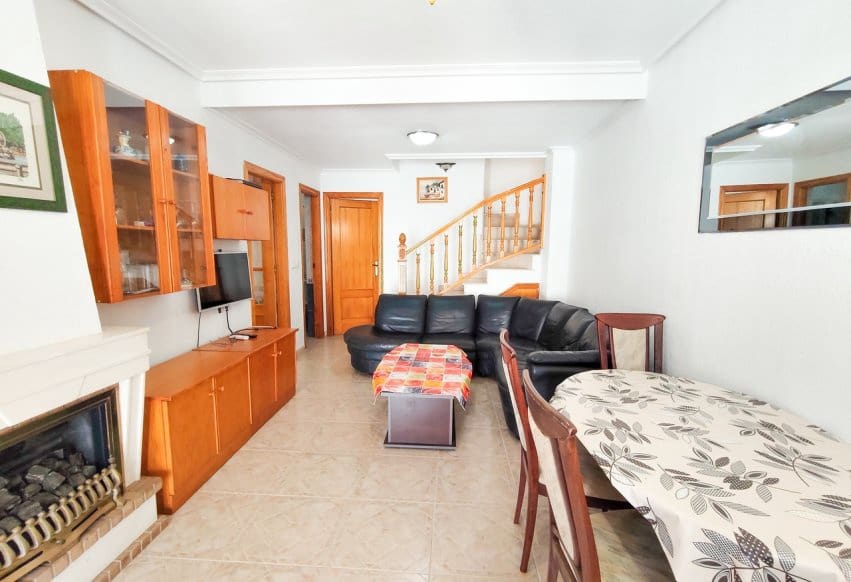 Casa de 2 habitaciones en Orihuela Costa en venta con piscina - 229.900 € (Ref: 10074897)