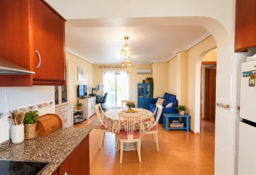 2 sovrum Lägenhet till salu i Cabo Roig med pool - 215 000 € (Ref: 10080377)