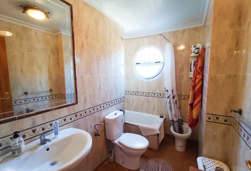 2 sovrum Lägenhet till salu i Cabo Roig med pool - 215 000 € (Ref: 10080377)