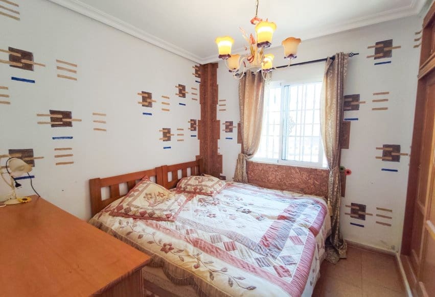 2 sovrum Lägenhet till salu i Cabo Roig med pool - 215 000 € (Ref: 10080377)
