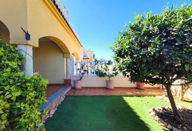 2 bedroom Apartment for sale in Cabo Roig, Orihuela with pool - € 215,000 (Ref: 10080377)
