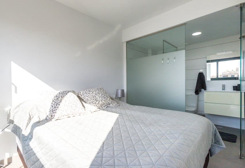 Ático de 2 habitaciones en Villamartin en venta - 298.000 € (Ref: 10080378)