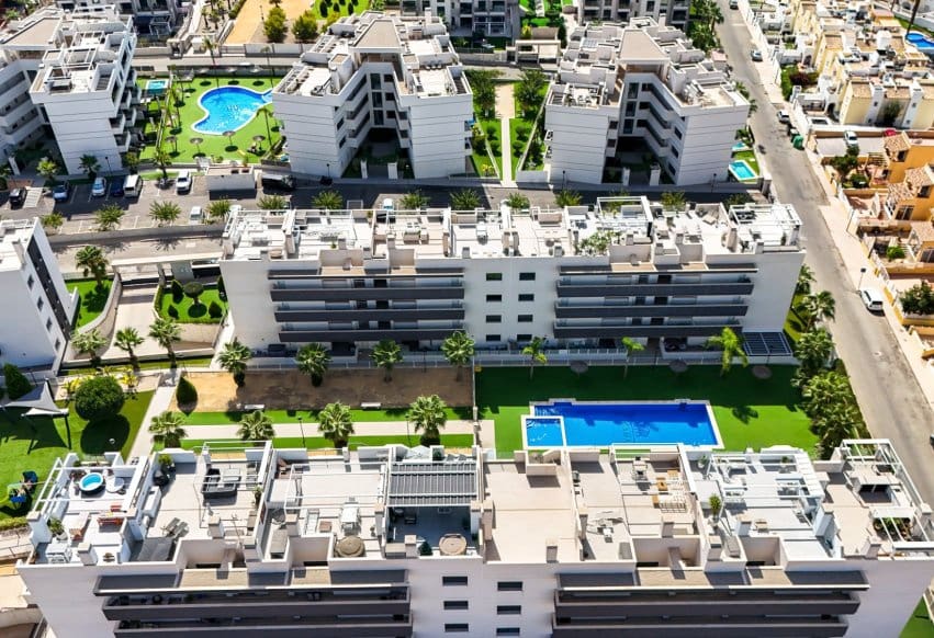 Ático de 2 habitaciones en Villamartin en venta - 298.000 € (Ref: 10080378)