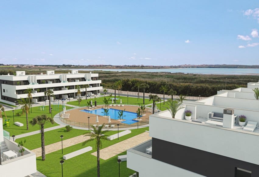2 sovrum Lägenhet till salu i Guardamar del Segura med pool - 229 000 € (Ref: 10080380)