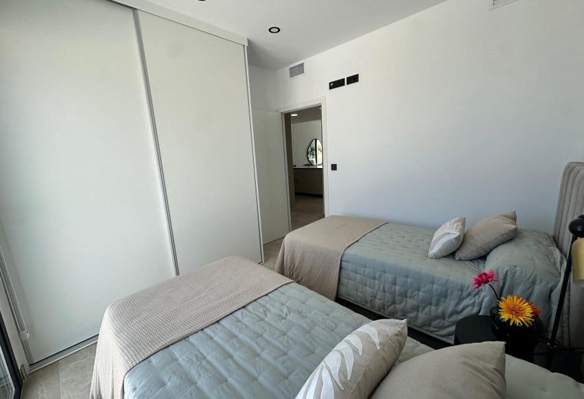 3 quarto Apartamento para venda em Los Alcazares com piscina - 379 000 € (Ref: 10080381)