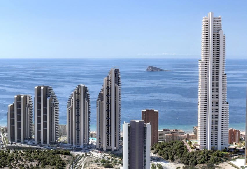 2 sypialnia Apartament na sprzedaż w Benidorm z basenem - 881 000 € (Ref: 10082217)