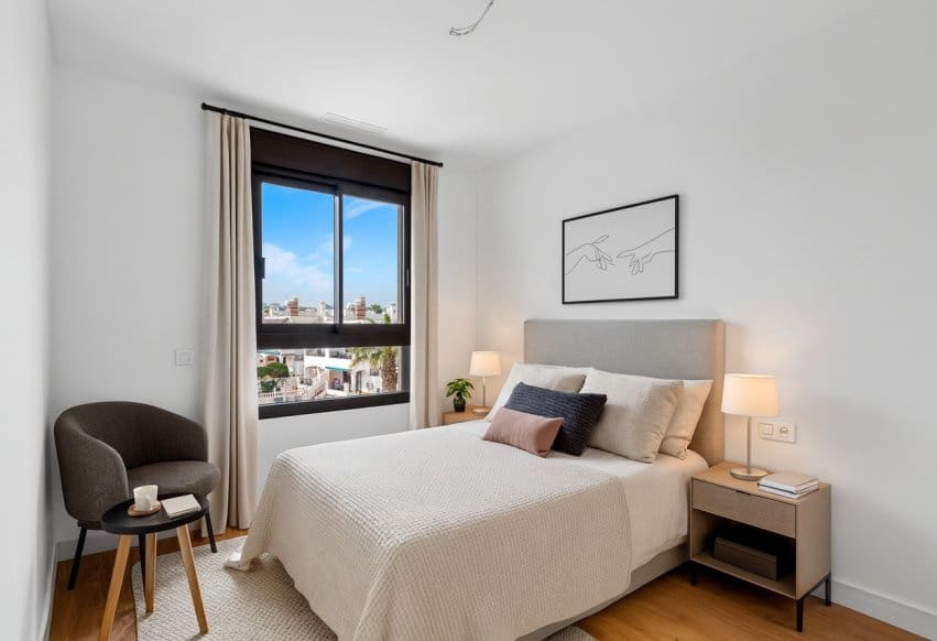 2 soverom Penthouse til salgs i Villamartin med svømmebasseng - € 339 900 (Ref: 10094186)