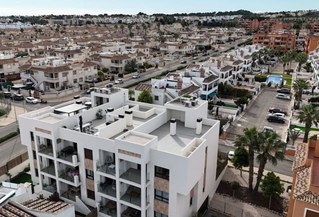 2 soverom Penthouse til salgs i Villamartin, Orihuela med svømmebasseng - € 339 900 (Ref: 10094186)