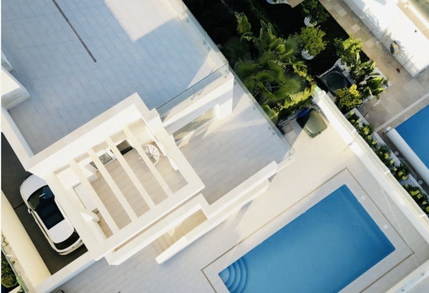 5 soverom Villa til salgs i La Zenia med svømmebasseng garasje - € 1 500 000 (Ref: 10094187)