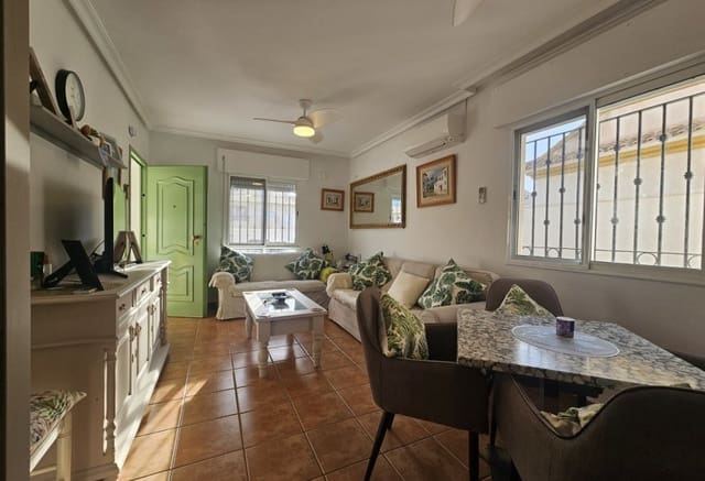 3 chambre Bungalow à vendre à La Zenia, Orihuela avec piscine - 299 950 € (Ref: 10094188)