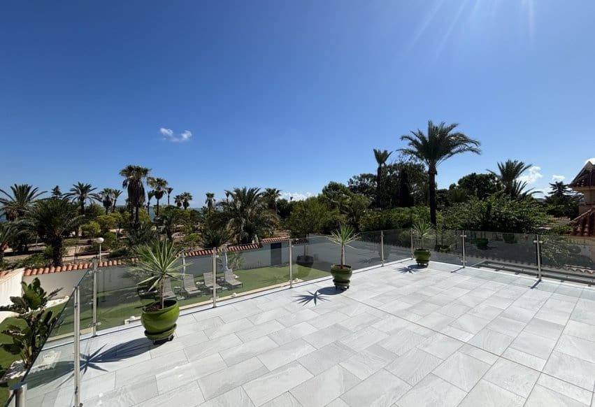 3 soveværelse Villa til salg i Estrella de Mar med swimmingpool garage - € 1.598.000 (Ref: 10095526)