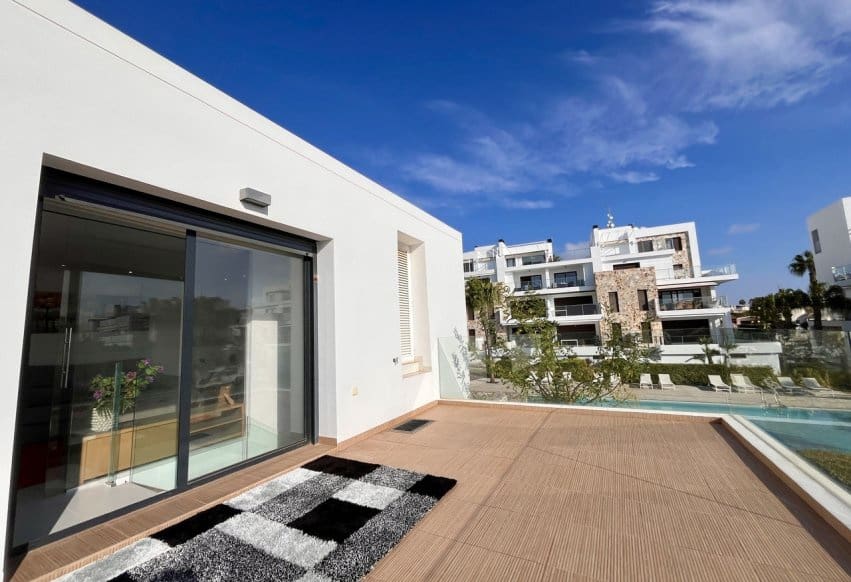 3 soverom Villa til salgs i Los Dolses med svømmebasseng garasje - € 585 000 (Ref: 10097446)