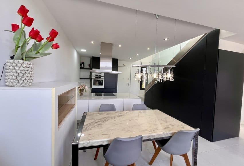 3 soverom Villa til salgs i Los Dolses med svømmebasseng garasje - € 585 000 (Ref: 10097446)