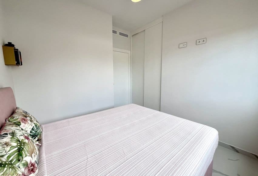 2 chambre Appartement à vendre à San Miguel de Salinas avec piscine garage - 329 900 € (Ref: 10097447)
