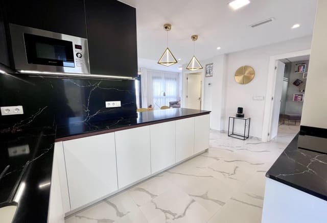 2 chambre Appartement à vendre à San Miguel de Salinas avec piscine garage - 329 900 € (Ref: 10097447)