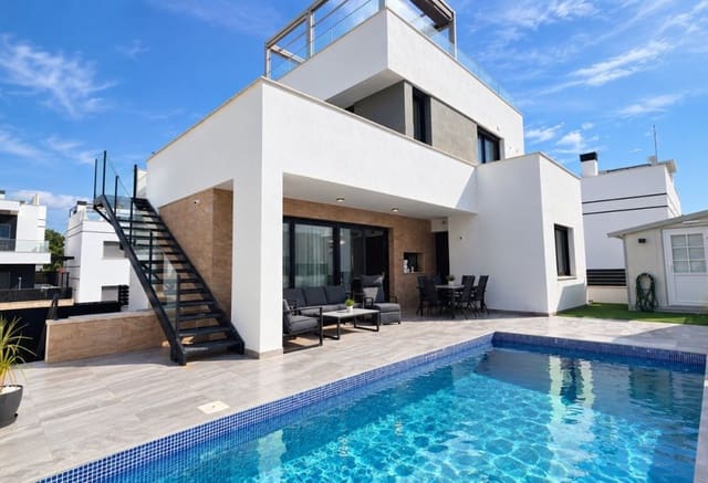 6 soveværelse Villa til salg i Villamartin, Orihuela med swimmingpool garage - € 546.950 (Ref: 10097659)