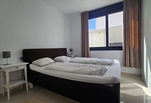 6 soveværelse Villa til salg i Villamartin, Orihuela med swimmingpool garage - € 546.950 (Ref: 10097659)