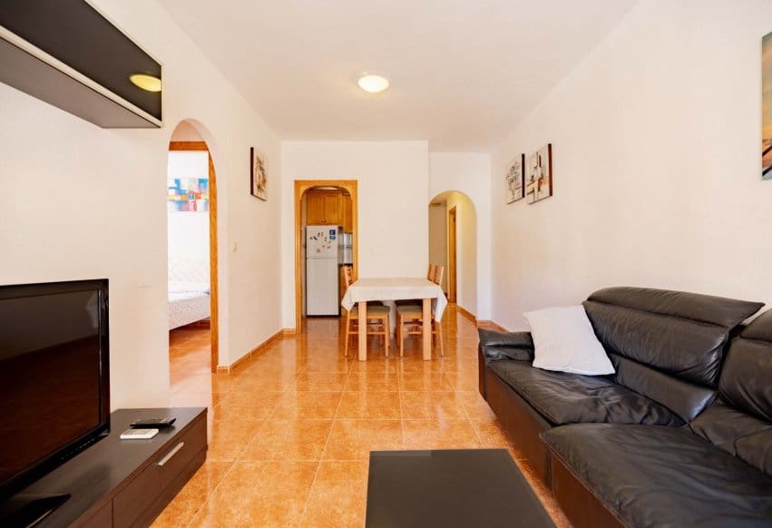 3 soveværelse Byhus til salg i Torrevieja - € 225.000 (Ref: 10097660)
