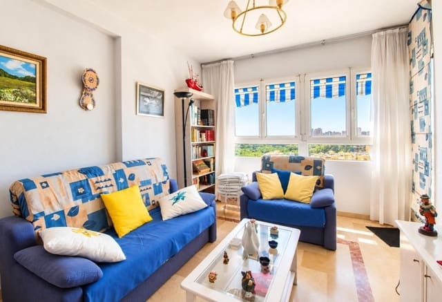 1 makuuhuone Ranta-asunto myytävänä paikassa Campoamor, Orihuela mukana uima-altaan 
autotalli - 154 000 € (Ref: 10097661)