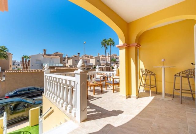 2 camera da letto Casa in vendita in Lomas de Cabo Roig - Los Dolses, Orihuela con piscina - 229.800 € (Rif: 10120559)