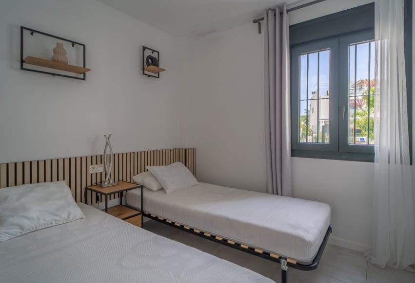 2 sovrum Lägenhet till salu i Pilar de la Horadada med pool garage - 265 000 € (Ref: 10127575)