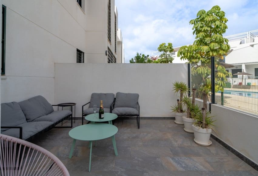 2 sovrum Lägenhet till salu i Pilar de la Horadada med pool garage - 265 000 € (Ref: 10127575)