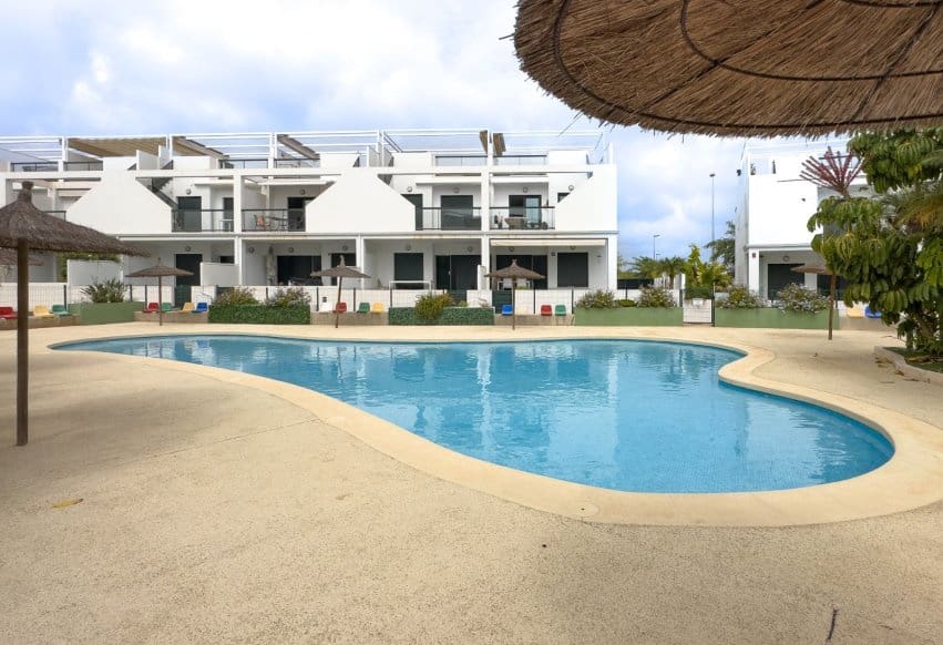 2 sovrum Lägenhet till salu i Pilar de la Horadada med pool garage - 265 000 € (Ref: 10127575)