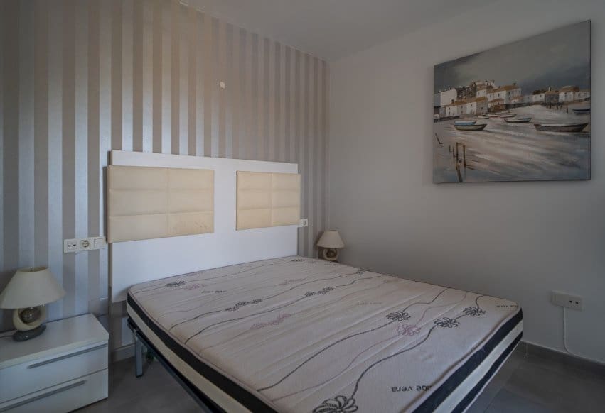 3 Zimmer Haus zu verkaufen in Torrevieja mit Pool Garage - 294.900 € (Ref: 10131004)
