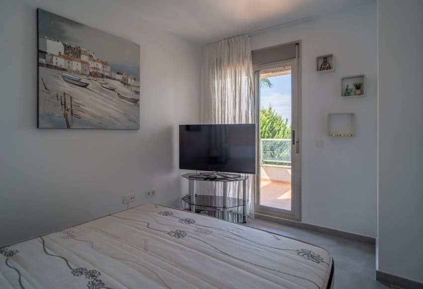 3 Zimmer Haus zu verkaufen in Torrevieja mit Pool Garage - 294.900 € (Ref: 10131004)
