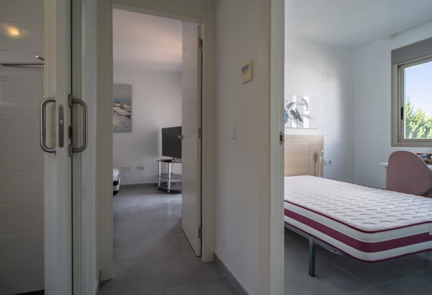 3 Zimmer Haus zu verkaufen in Torrevieja mit Pool Garage - 294.900 € (Ref: 10131004)