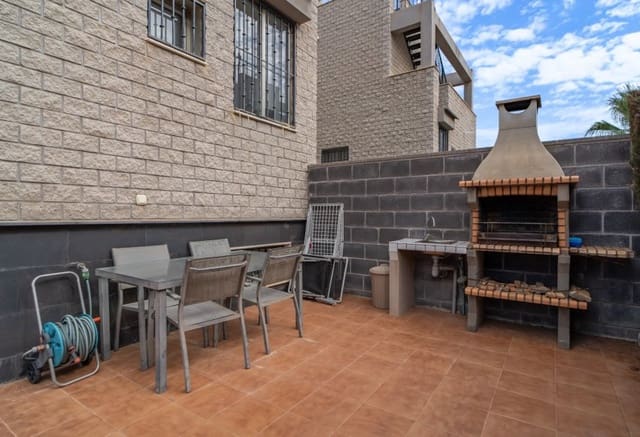 3 Zimmer Haus zu verkaufen in Parque Acuático - Sector 25, Torrevieja mit Pool Garage - 294.900 € (Ref: 10131004)