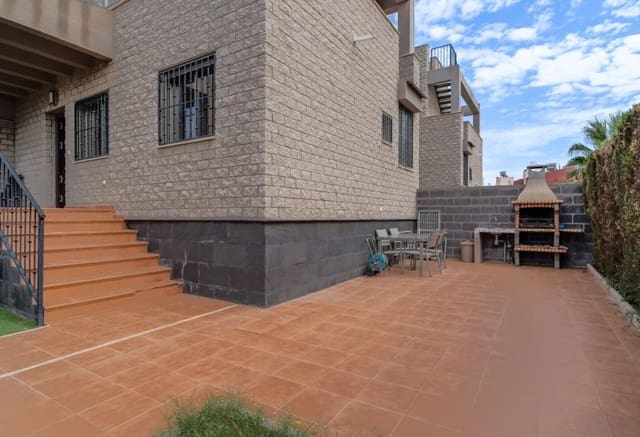 3 Zimmer Haus zu verkaufen in Parque Acuático - Sector 25, Torrevieja mit Pool Garage - 294.900 € (Ref: 10131004)