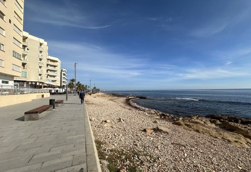 2 sypialnia Apartament przy plaży na sprzedaż w Torrevieja - 184 950 € (Ref: 10153322)
