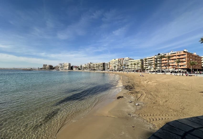 2 sypialnia Apartament przy plaży na sprzedaż w Torrevieja - 184 950 € (Ref: 10153322)