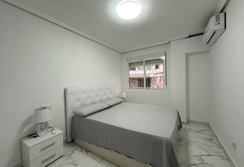2 sypialnia Apartament przy plaży na sprzedaż w Torrevieja - 184 950 € (Ref: 10153322)