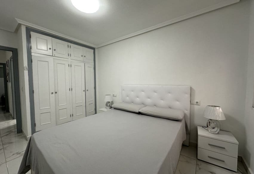2 sypialnia Apartament przy plaży na sprzedaż w Torrevieja - 184 950 € (Ref: 10153322)