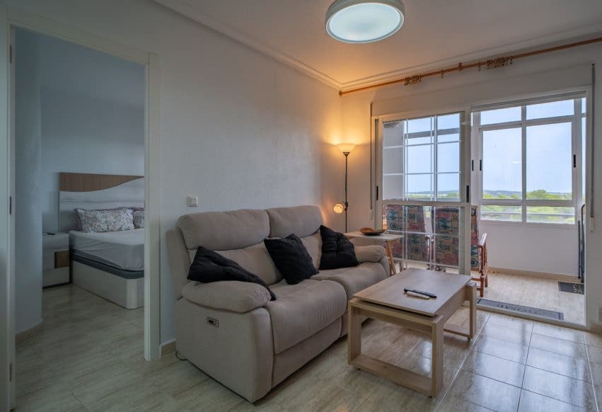 3 bedroom Apartment for sale in Torrevieja with pool - € 154,900 (Ref: 10158797)