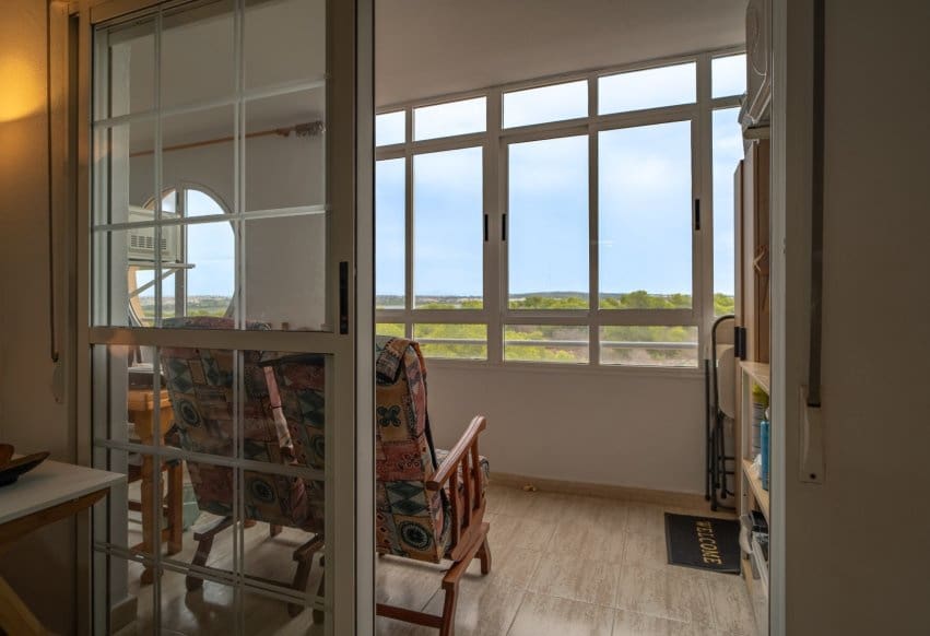 3 bedroom Apartment for sale in Torrevieja with pool - € 154,900 (Ref: 10158797)