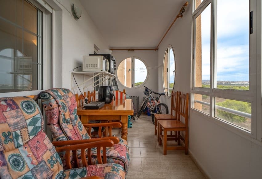 3 bedroom Apartment for sale in Torrevieja with pool - € 154,900 (Ref: 10158797)