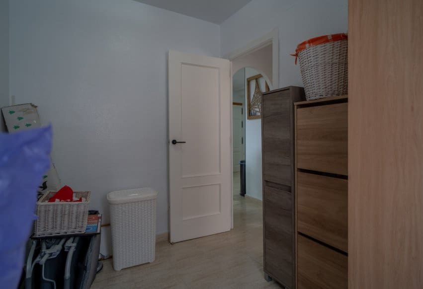 3 bedroom Apartment for sale in Torrevieja with pool - € 154,900 (Ref: 10158797)