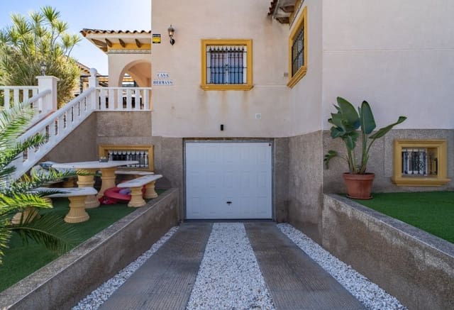 4 soveværelse Byhus til salg i Las Filipinas med swimmingpool garage - € 429.000 (Ref: 10175924)